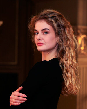 КОСМІНА Дар'я