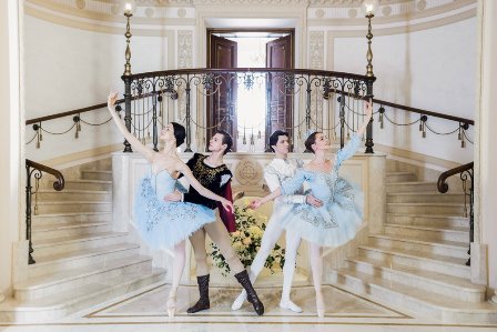 Фотосесія у Резиденції Посла Японії Фотосесія у Резиденції Посла Японії